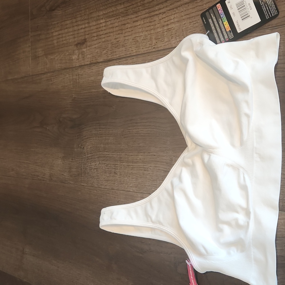 Brand New Bali Women's Size 2XL  White Wire Free Lined Bra